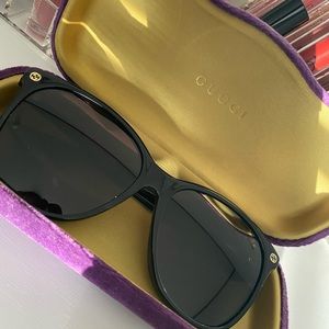 Gucci Sunglasses 🕶
